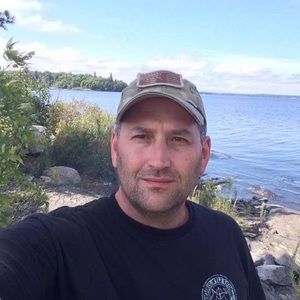 Meet your Posher, Travis